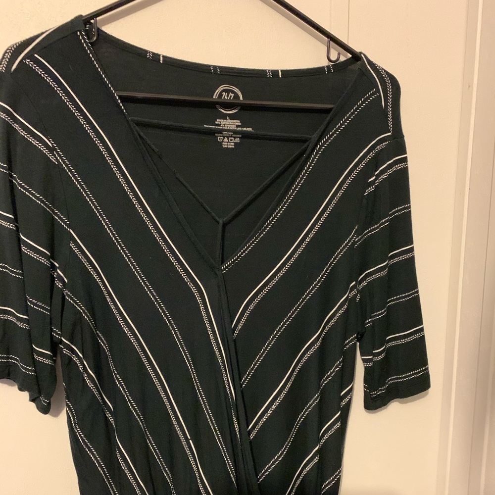 Maurices 24/7 shirt